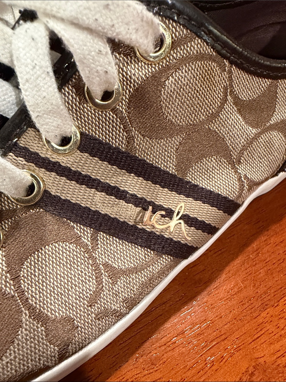 Coach Signature Canvas Low-Top Sneakers in Brown and White - Picture 6 of 6